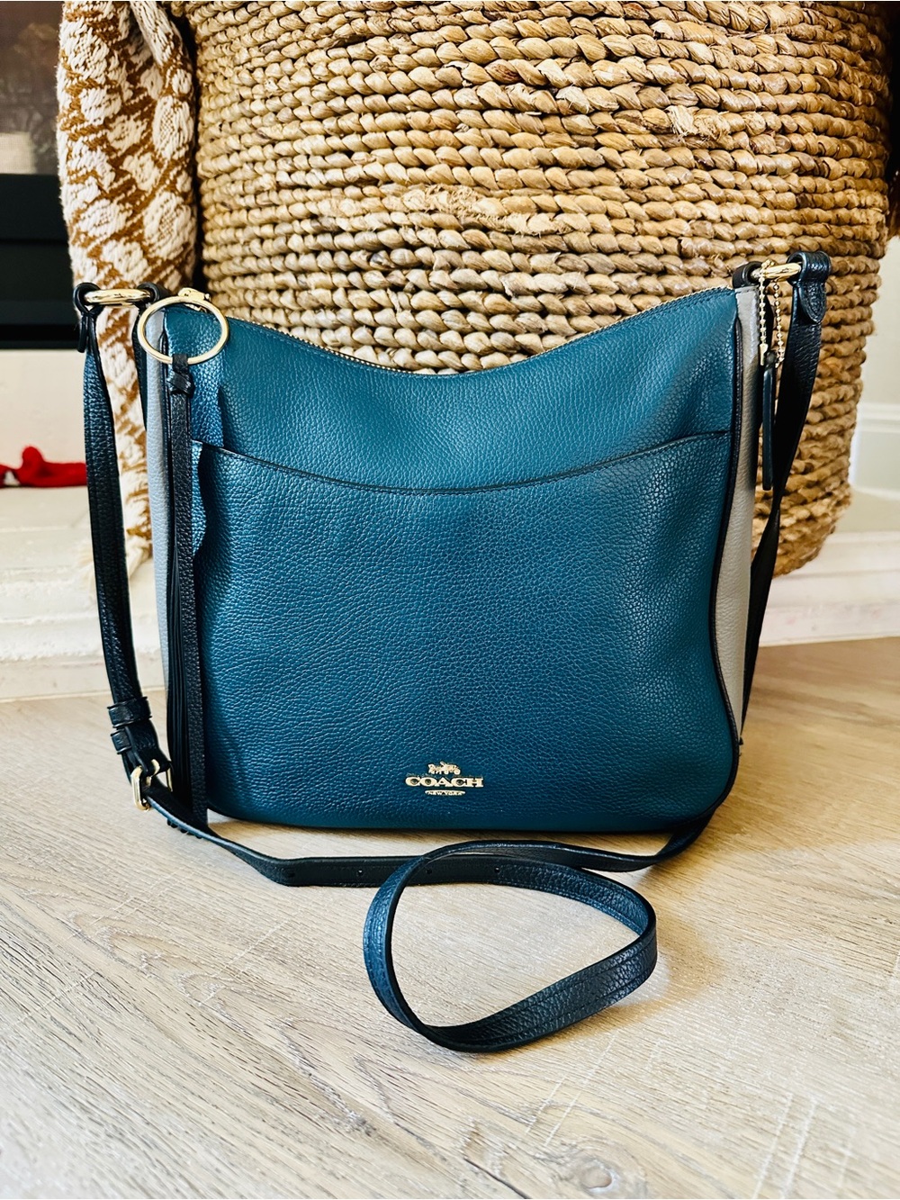 Coach Colorblock Chaise Crossbody Bag in Pebble Leather Teal/Grey/Black w/gold